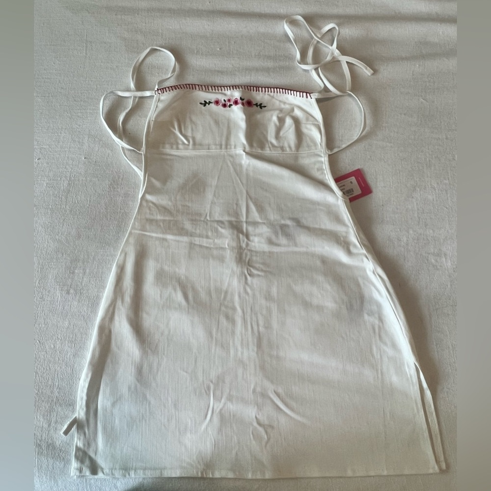 NEW Edikted Juliette Embroidered Open Back Mini Dress